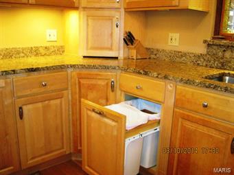 4720 Theiss Road St. Louis, MO 63128 - Photo 13 of 36 Gallery Image 13