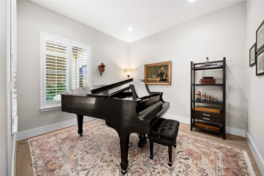 1590 Eucalyptus Road Nipomo, CA 93444 - Photo 32 of 73 Den