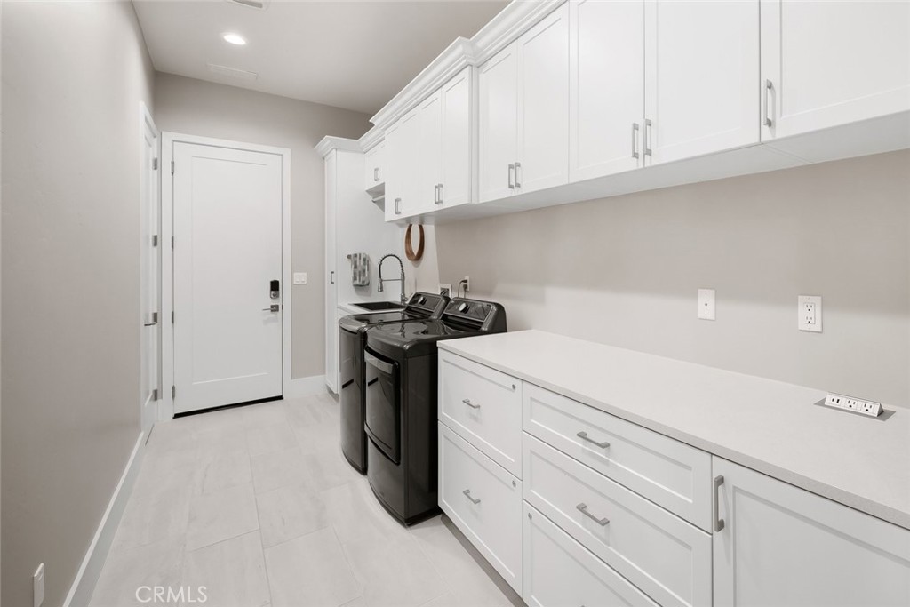 1590 Eucalyptus Road Nipomo, CA 93444 - Photo 34 of 73 Laundry Room/Smart Space - Plenty of Storage