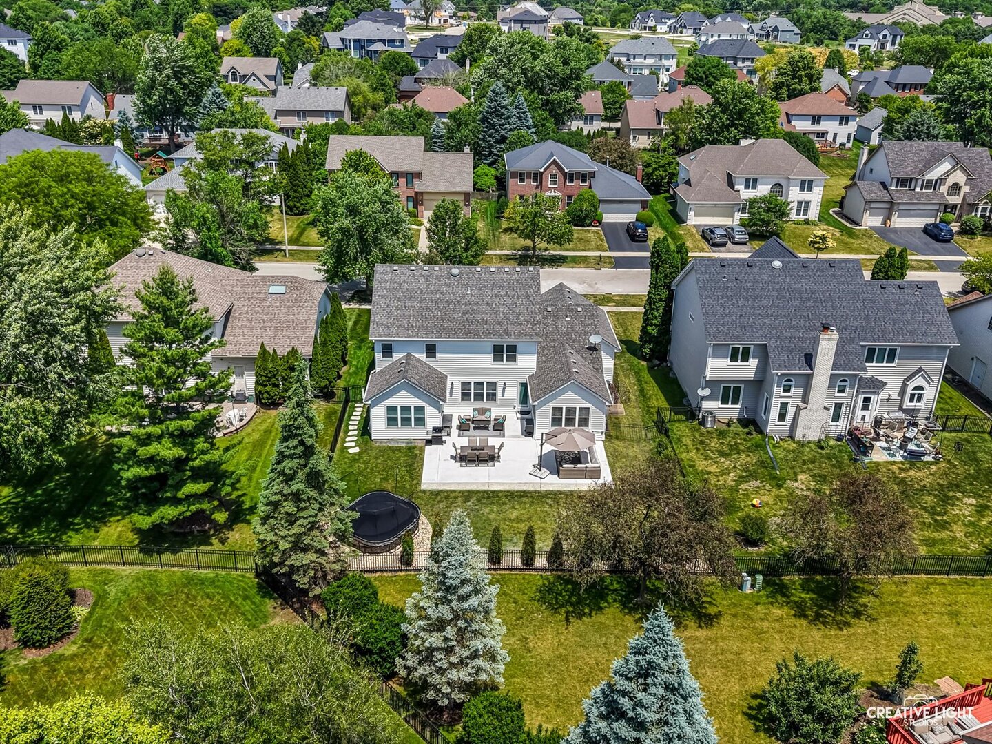 2124 Wicklow Road Naperville, IL 60564 - Photo 41 of 46