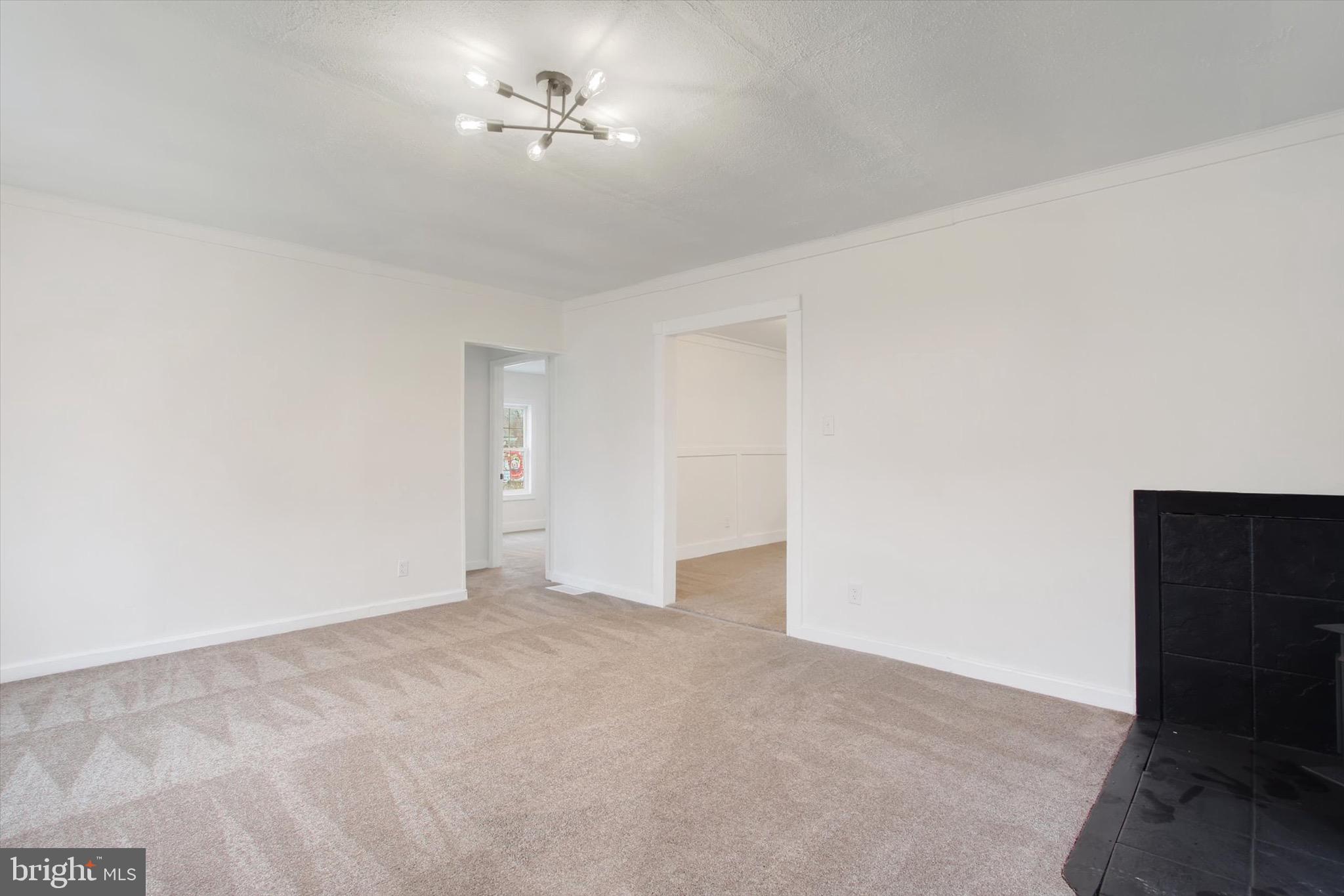 2515 Mummasburg Road Gettysburg, PA 17325 - Photo 5 of 22 a view of empty room with ceiling fan