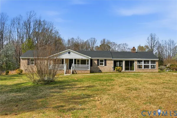 $299,000 | 287 Taylor Lane, Tappahannock, VA 22560