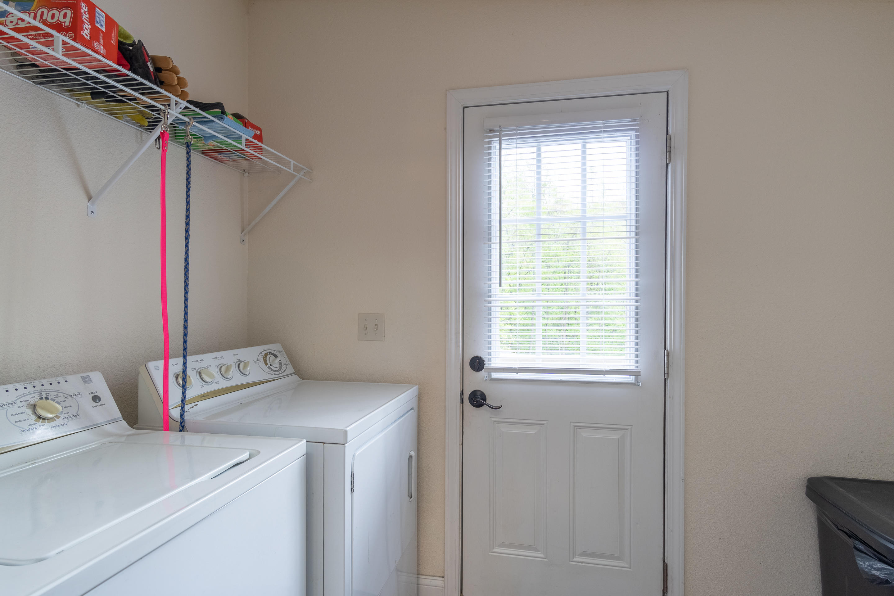 850 Hickory Tree Road Bristol, TN 37620 - Photo 26 of 37 Laundry