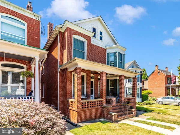 $2,700 | 232 Dill Avenue, Frederick, MD 21701