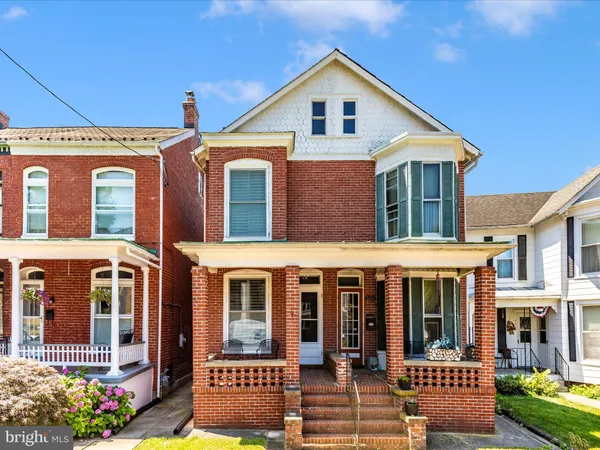 $2,700 | 232 Dill Avenue, Frederick, MD 21701