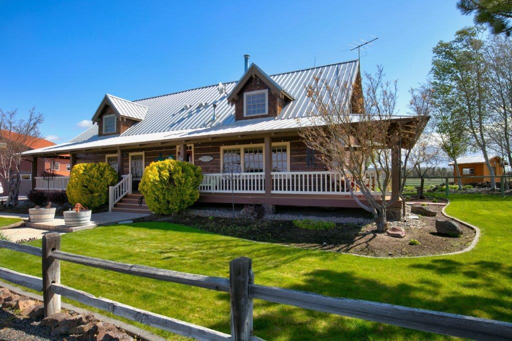 10572 Fleming Road Powell Butte, OR 97753 - Photo 51 of 54 47