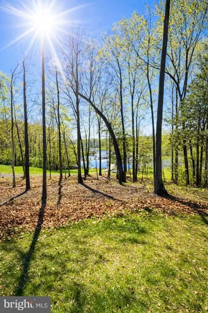 $789,900 | 26700 Daniels Point Drive, Unionville, VA 22567