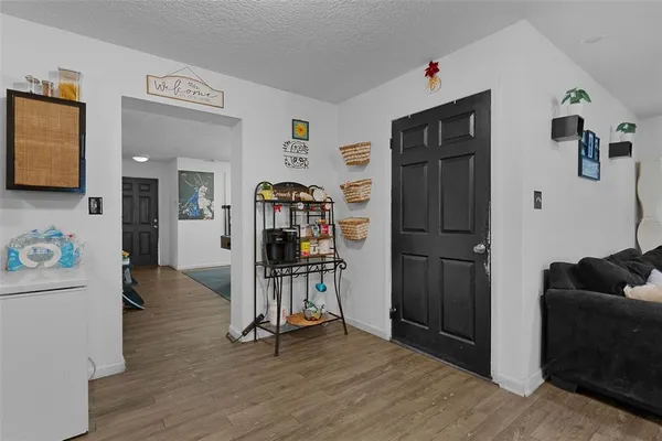 $389,900 | 1124 Grant Avenue, Mount Dora, FL 32757