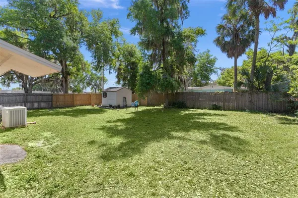 $389,900 | 1124 Grant Avenue, Mount Dora, FL 32757