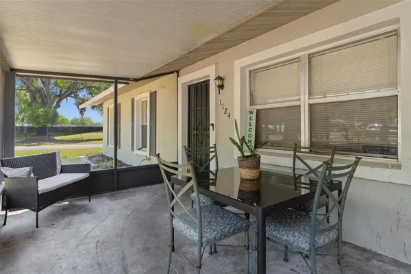 $389,900 | 1124 Grant Avenue, Mount Dora, FL 32757