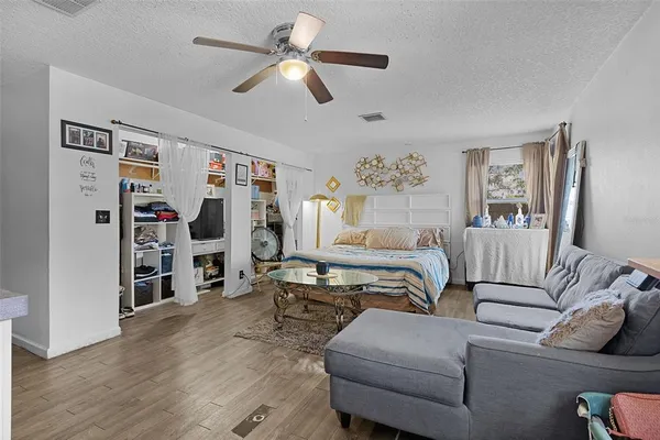$389,900 | 1124 Grant Avenue, Mount Dora, FL 32757