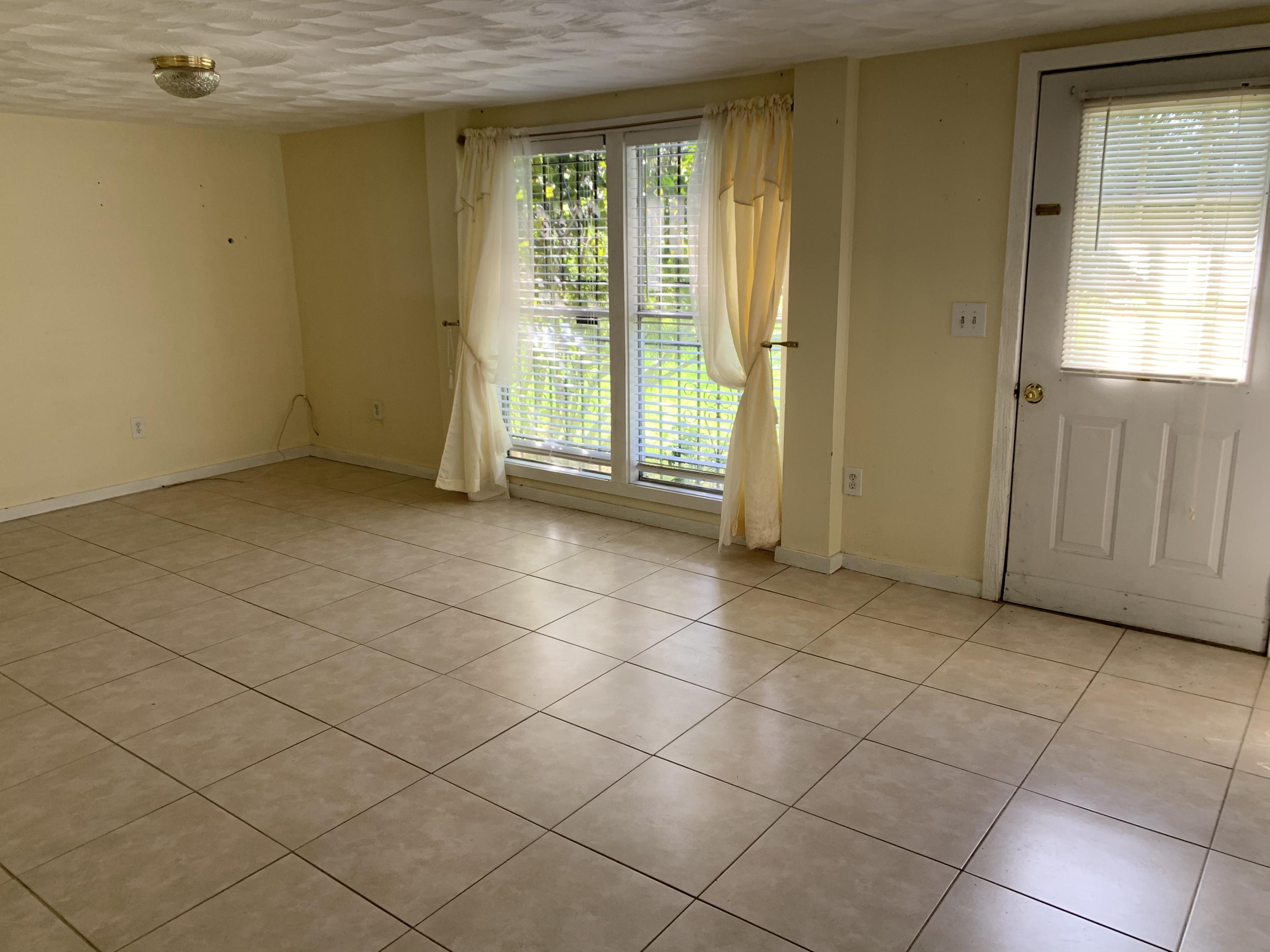 5175 Melville Road Fort Pierce, FL 34982 - Photo 11 of 15 Photo Nov 11, 1 33 33 PM - Copy