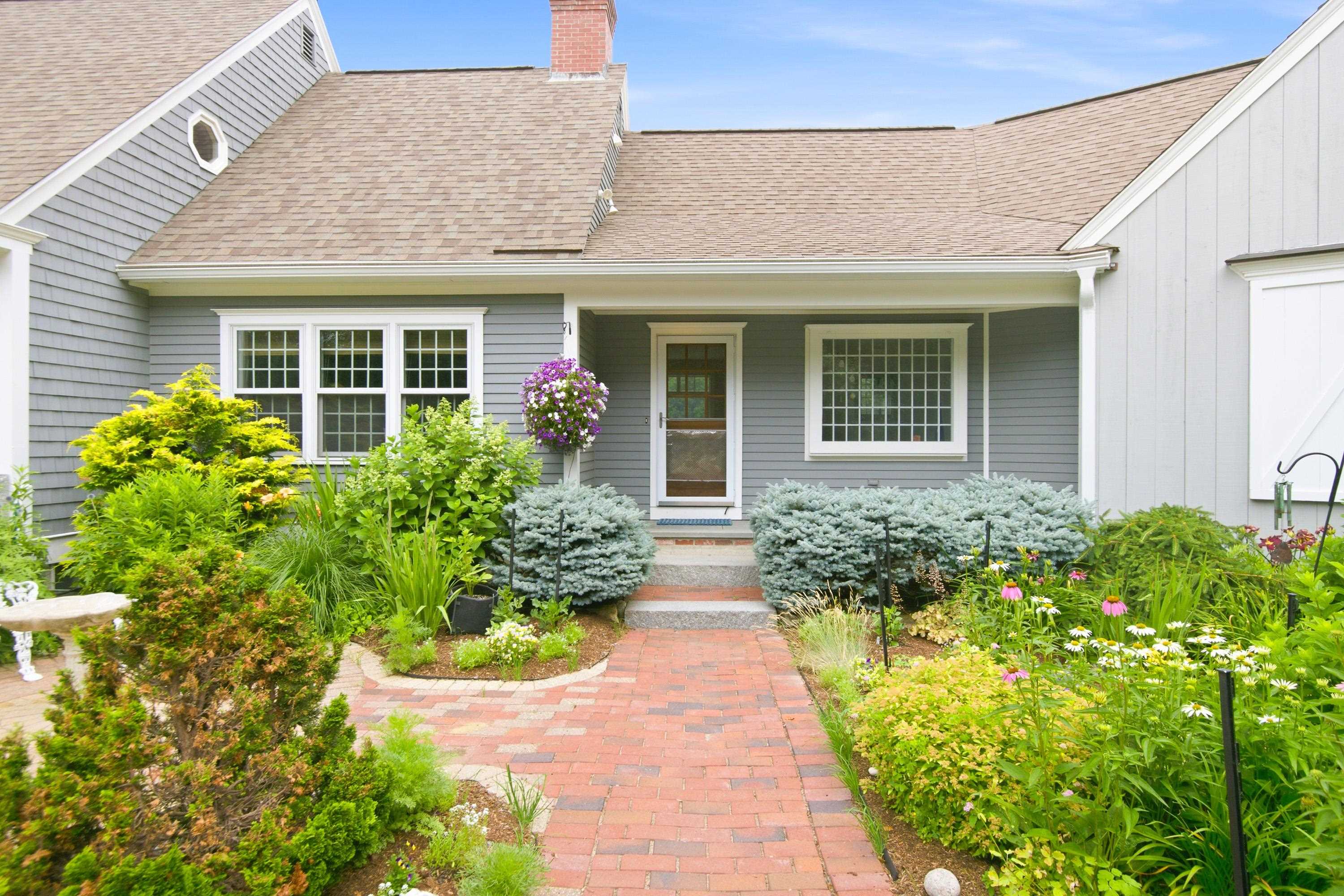428 Clark Hill Road New Boston, NH 03070 - Photo 15 of 34
