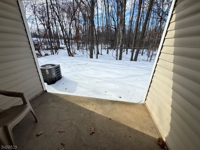 15 Hanover Square, Unit C Middlesex, NJ 08846 - Photo 12 of 12 a view of outdoor space and deck