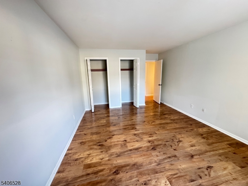 15 Hanover Square, Unit C Middlesex, NJ 08846 - Photo 6 of 12 a view of an empty room