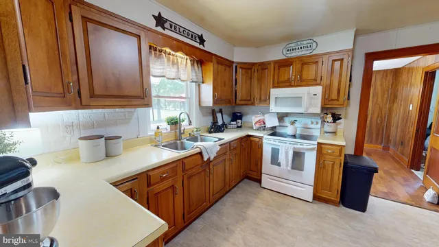 $249,900 | 1084 Clarence Road, Clarence, PA 16829