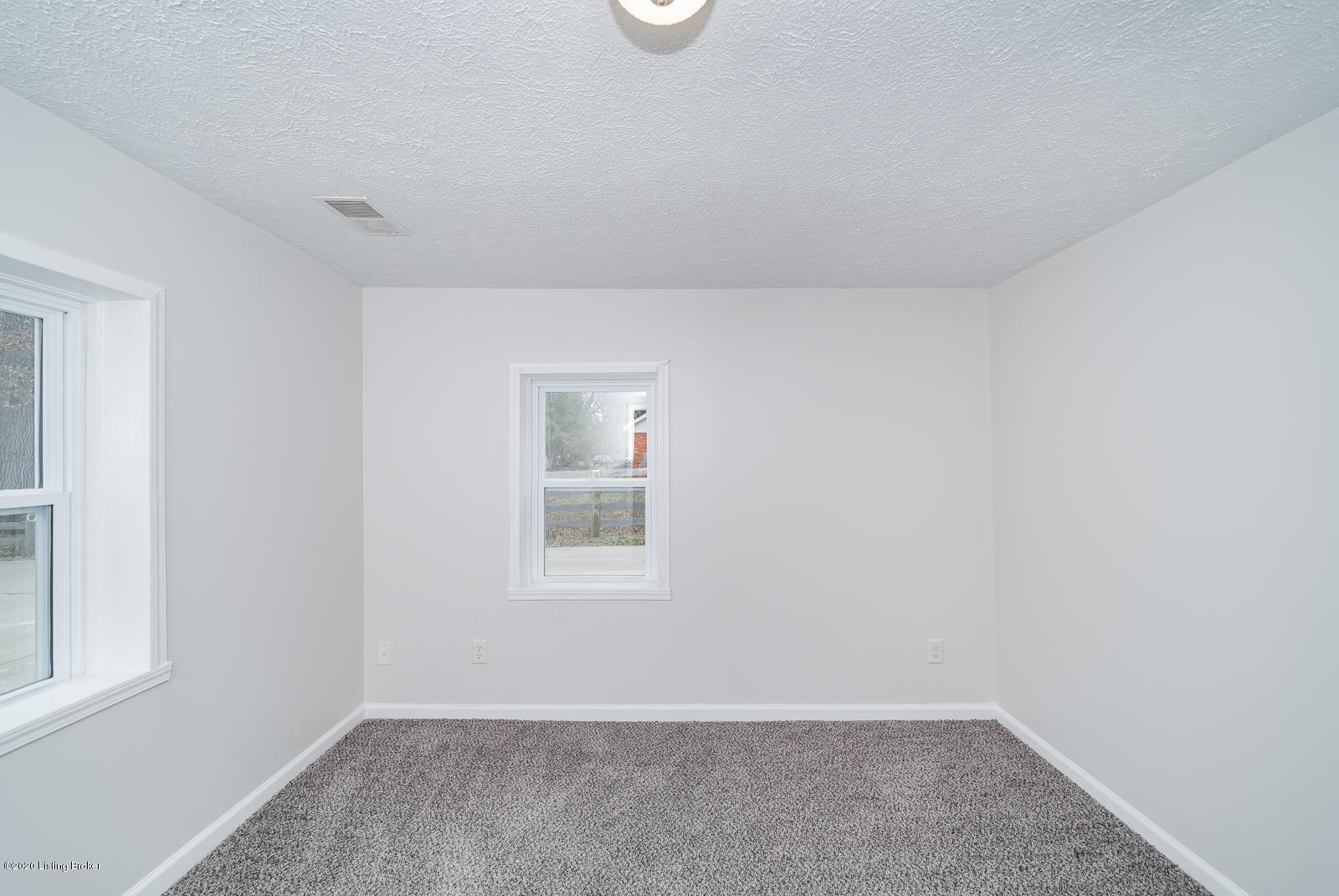 10008 Keys Ferry Road Fairdale, KY 40118 - Photo 27 of 37 10008 Keys Ferry Rd Fairdale-17