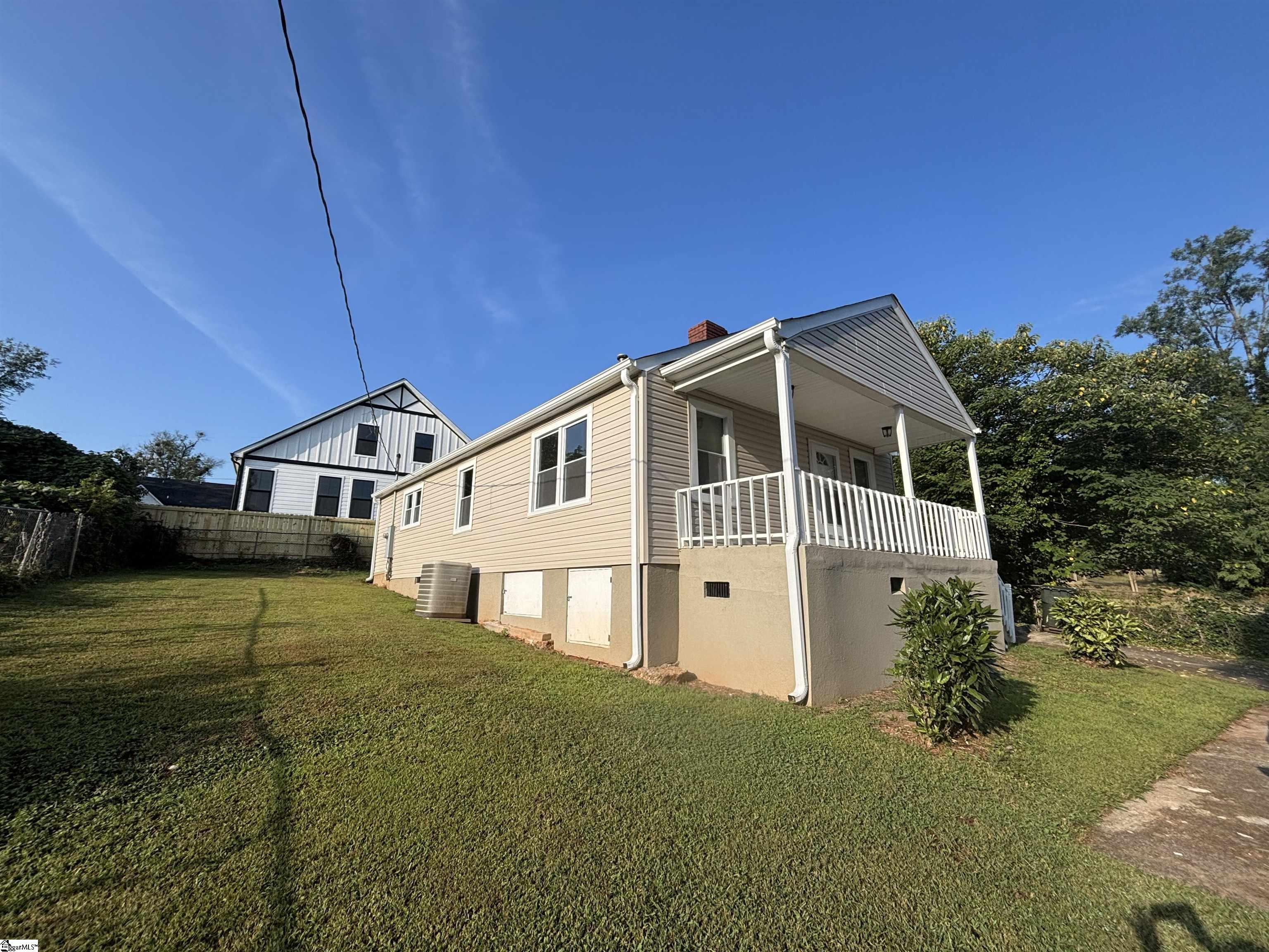 8 Cotton Street Greenville, SC 29609 - Photo 2 of 41