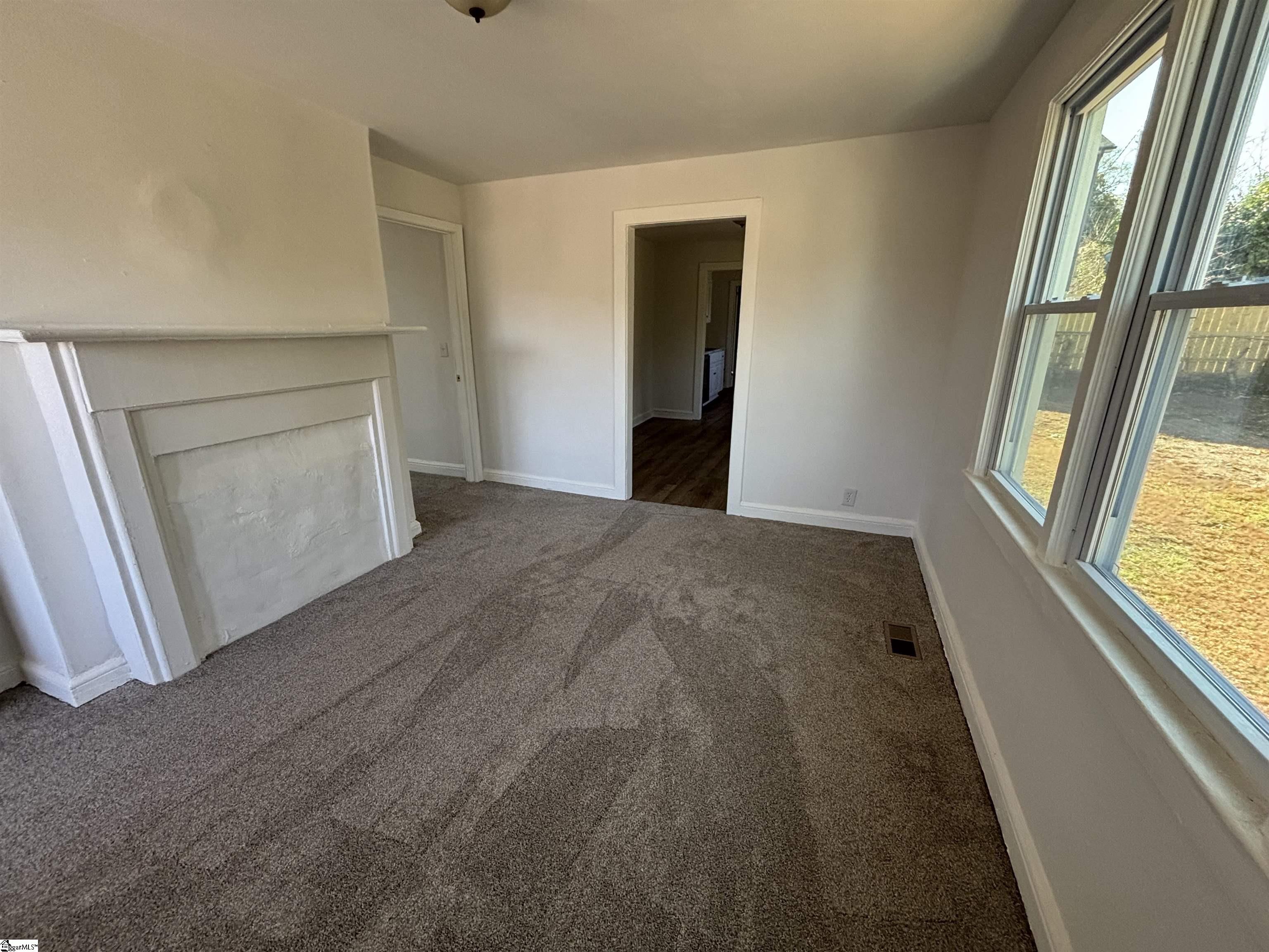 8 Cotton Street Greenville, SC 29609 - Photo 10 of 41