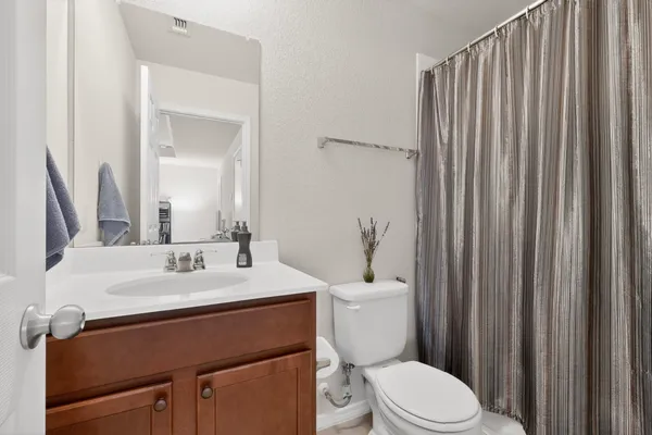 $2,000 | 262 Zuma Drive, Liberty Hill, TX 78642