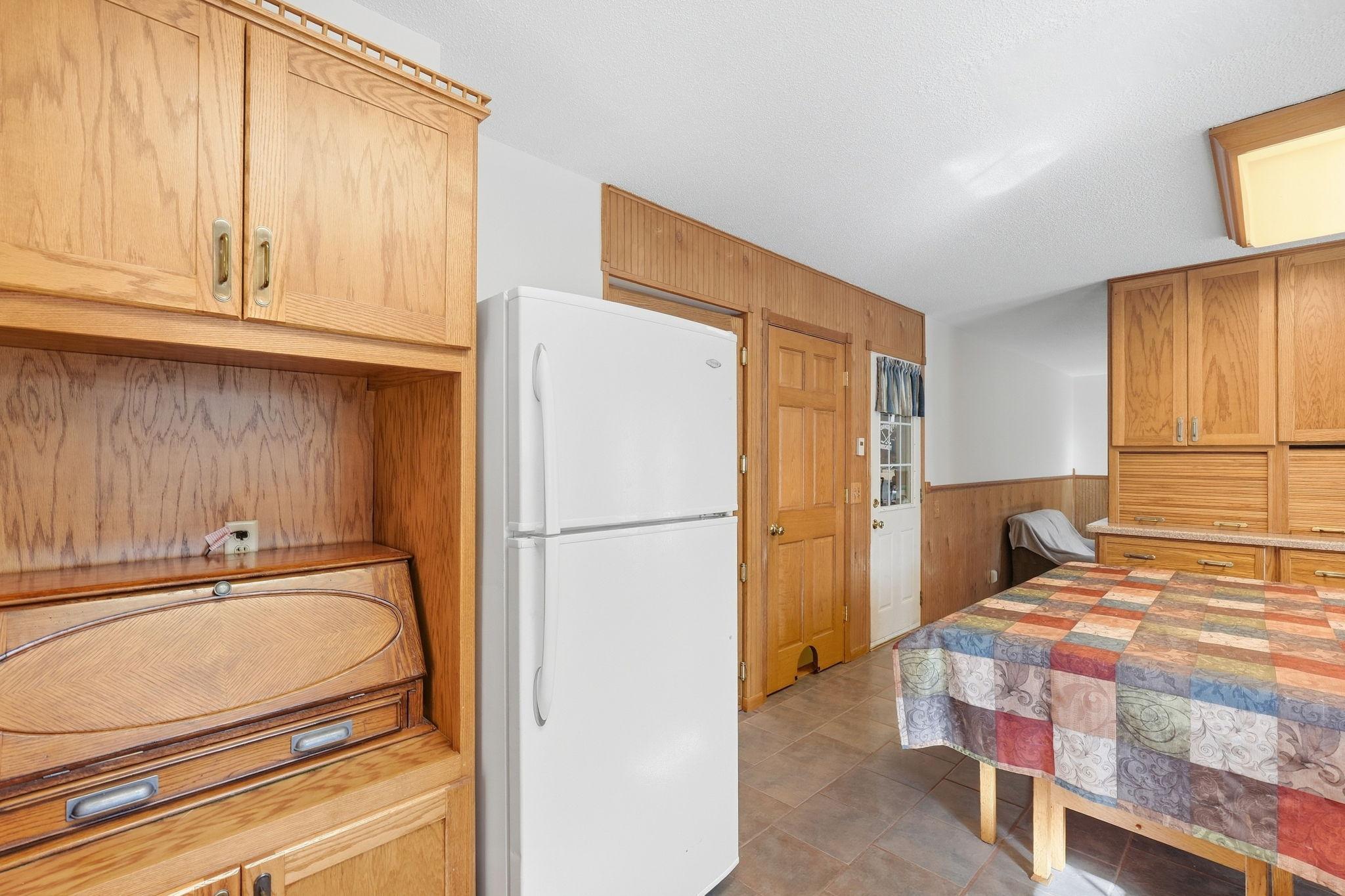 14130 Dearborn Path Rosemount, MN 55068 - Photo 10 of 31 Gallery Image 10