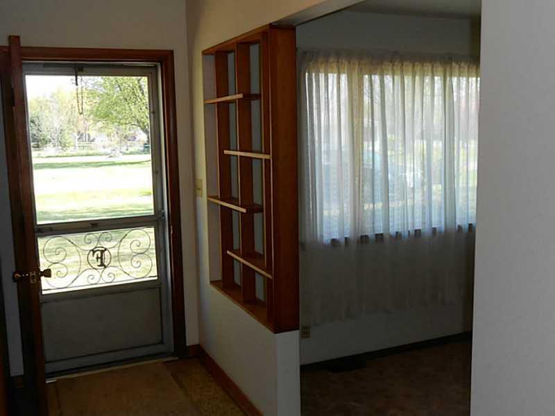 4105 Grange Hall Road Springfield, OH 45504 - Photo 6 of 25