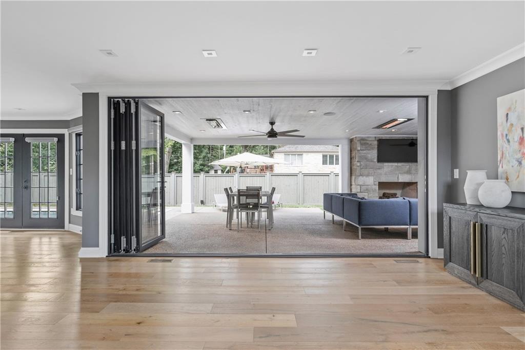 8192 Sycamore Road Indianapolis, IN 46240 - Photo 16 of 45