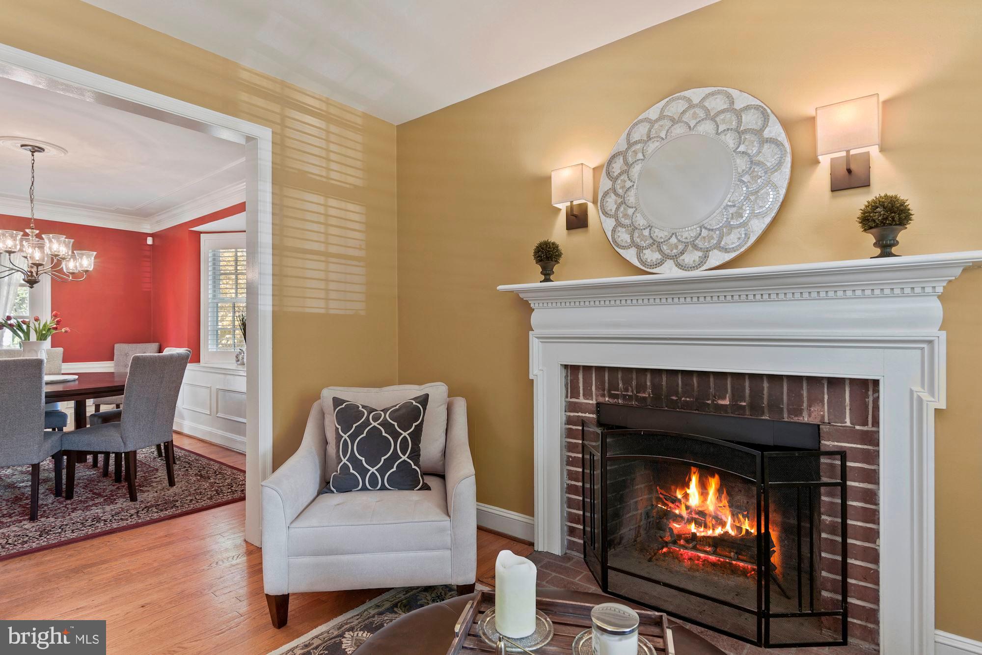 332 Broadmoor Road Baltimore, MD 21212 - Photo 9 of 40 Cozy Wood Burning Fireplace