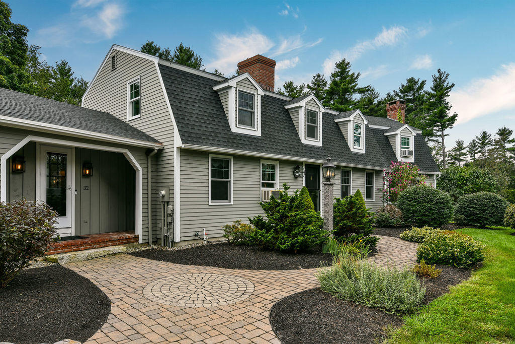 32 Field Road Falmouth, ME 04105 - Photo 1 of 41 003_dsc_6511-edit
