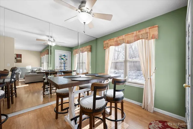 $245,000 | 385 Woodview Circle, Unit B, Elgin, IL 60120