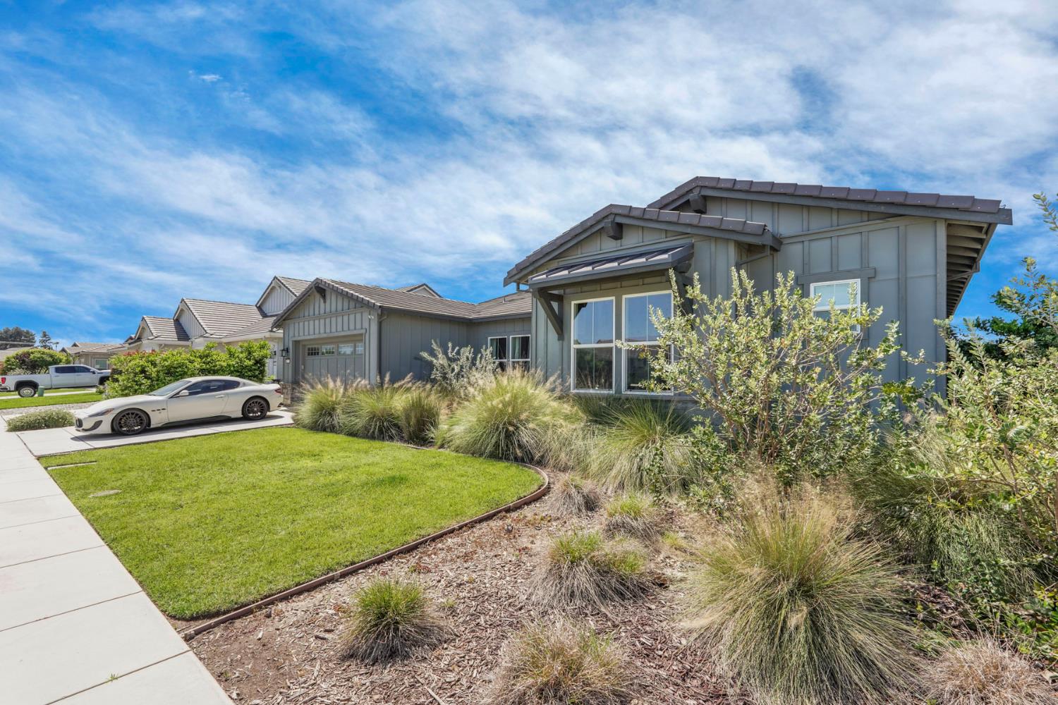 2573 Feathermint Lane Turlock, CA 95382 - Photo 5 of 38