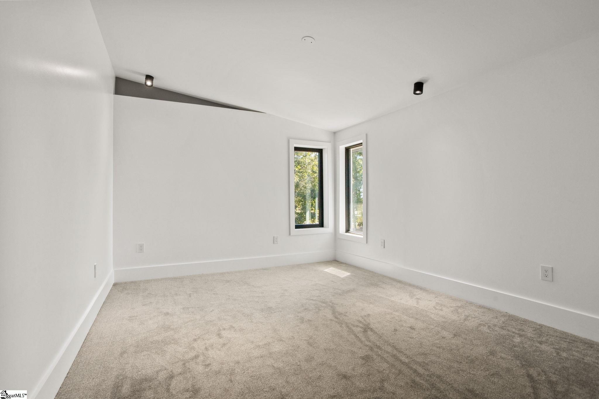 300 Liberty Hill Road Greer, SC 29651 - Photo 9 of 42