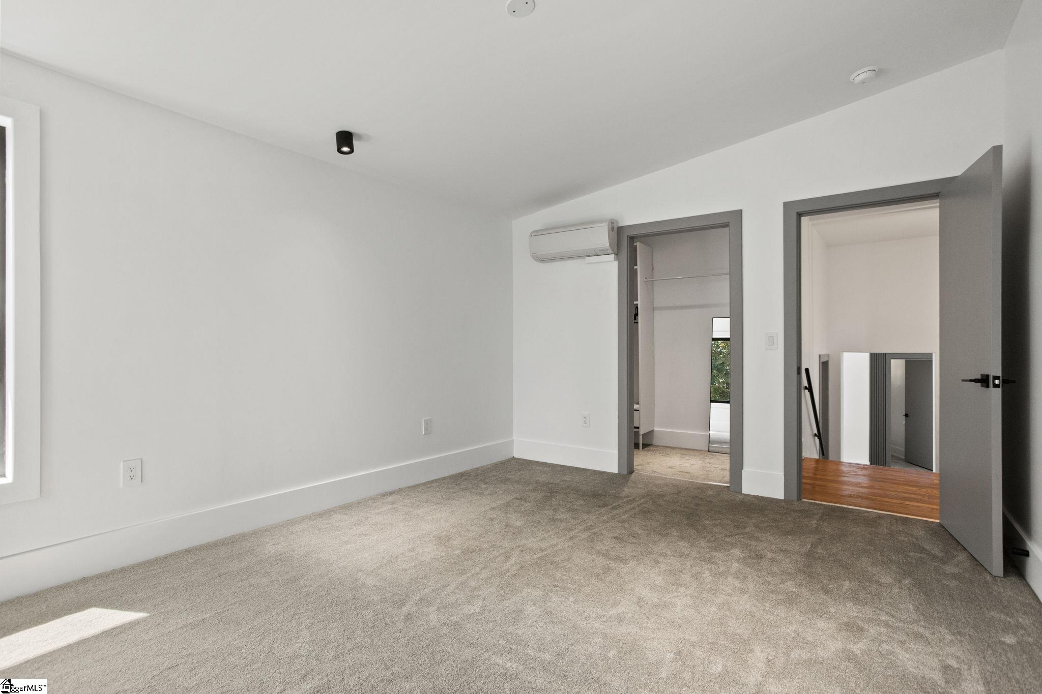 300 Liberty Hill Road Greer, SC 29651 - Photo 10 of 42