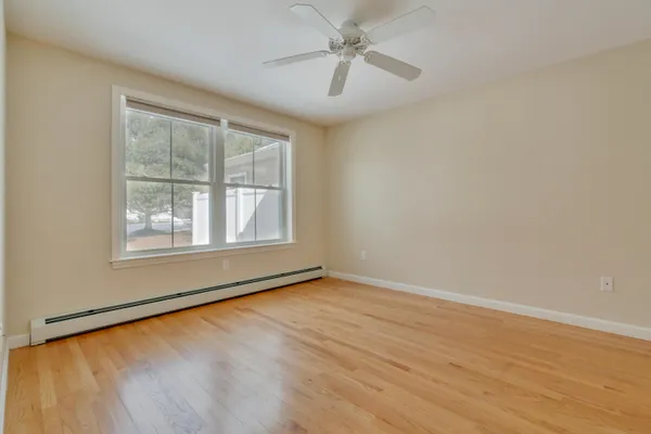 $549,900 | 2 Lexington Drive, Unit 2, Kennebunk, ME 04043