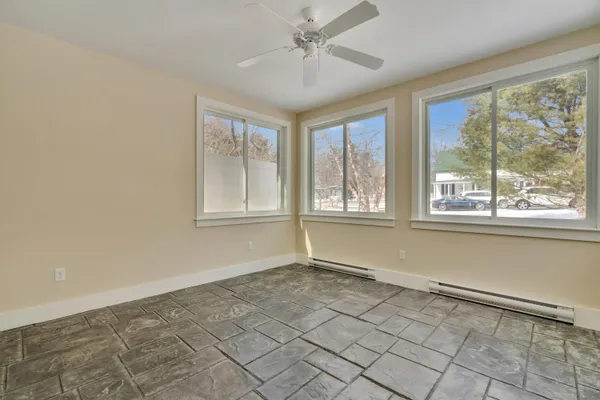 $549,900 | 2 Lexington Drive, Unit 2, Kennebunk, ME 04043