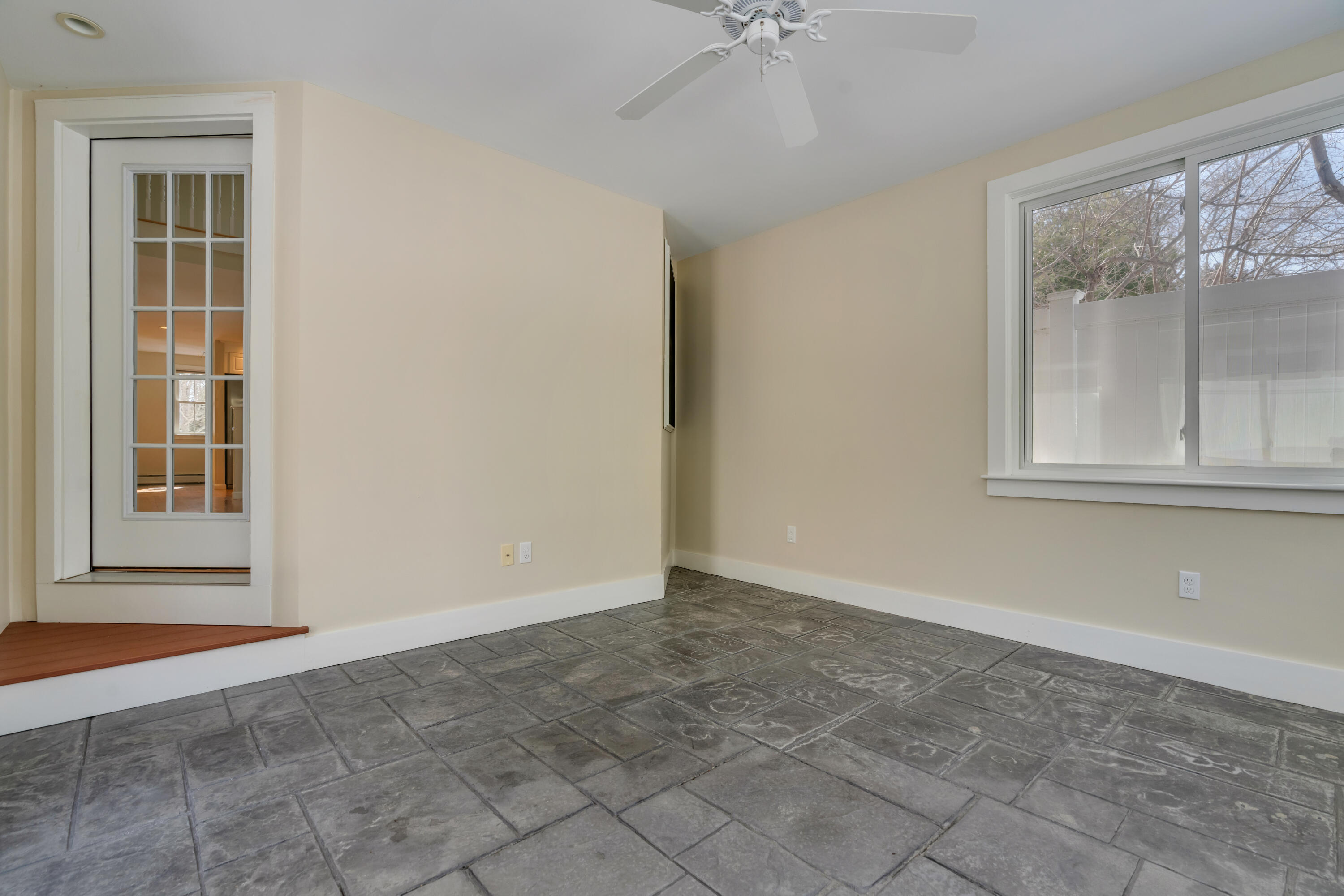 2 Lexington Drive, Unit 2 Kennebunk, ME 04043 - Photo 9 of 28 _DSC4182