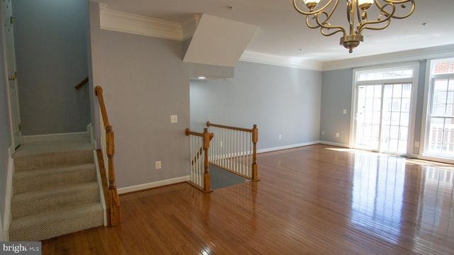 $735,000 | 480 Ferdinand Day Drive, Alexandria, VA 22304