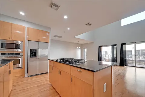 $2,700 | 2336 Jackson Street, Houston, TX 77004
