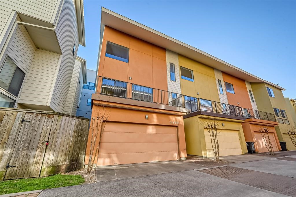 2336 Jackson Street Houston, TX 77004 - Photo 3 of 35