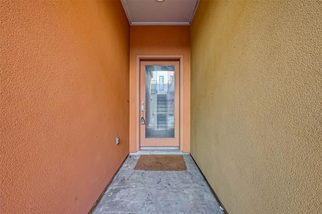 2336 Jackson Street Houston, TX 77004 - Photo 5 of 35