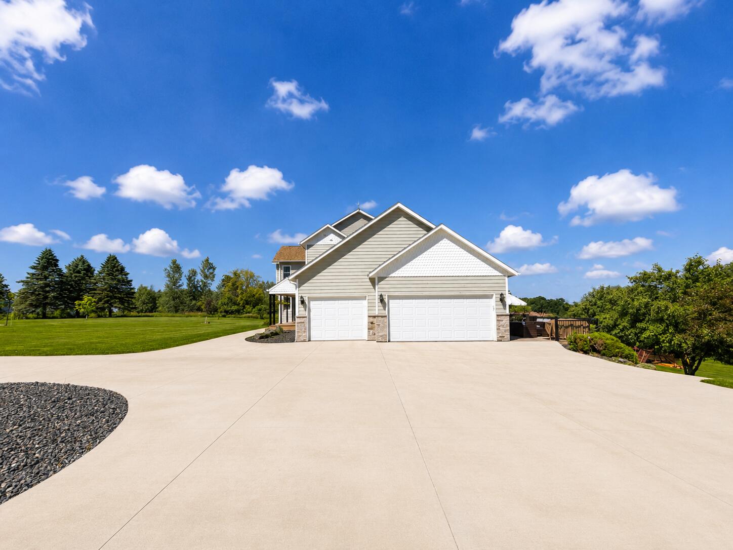 2220 Garvin Heights Road Winona, MN 55987 - Photo 41 of 59 41 shop