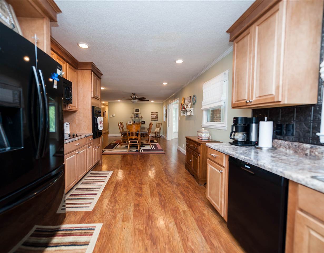 101 Pineforest Road Spartanburg, SC 29303 - Photo 5 of 25 Gallery Image 5