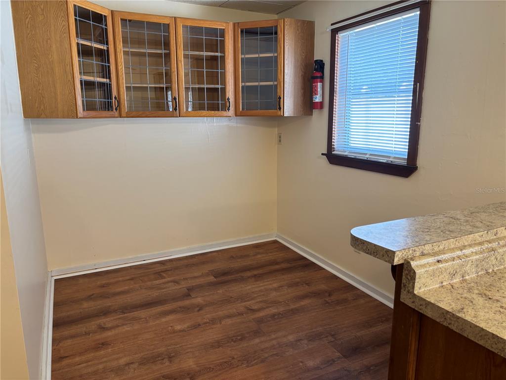 128 2nd Avenue Southwest Largo, FL 33770 - Photo 12 of 32