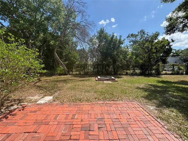 $1,800 | 128 2nd Avenue Southwest, Largo, FL 33770