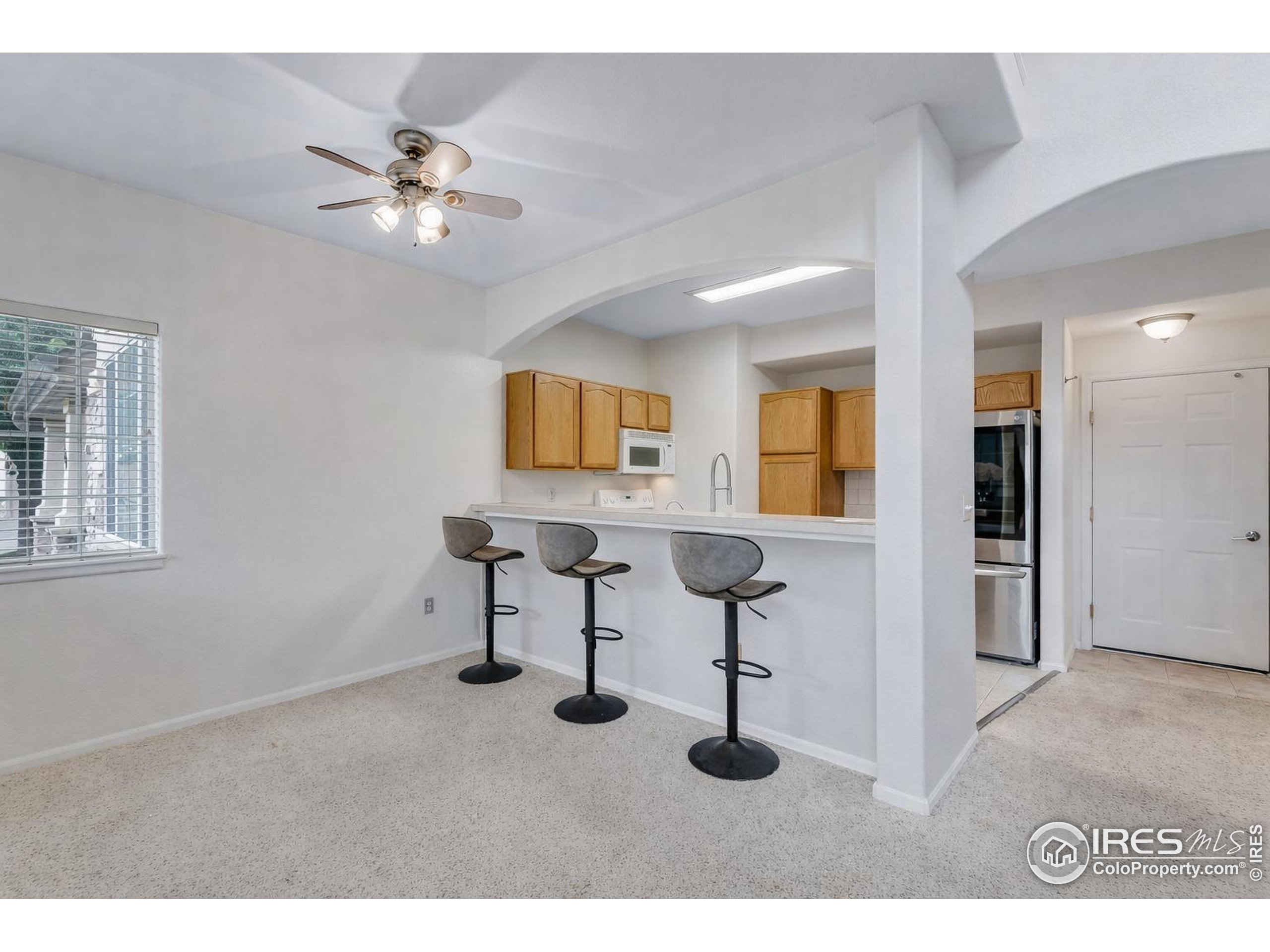 1405 South Chambers Road Aurora, CO 80017 - Photo 9 of 19