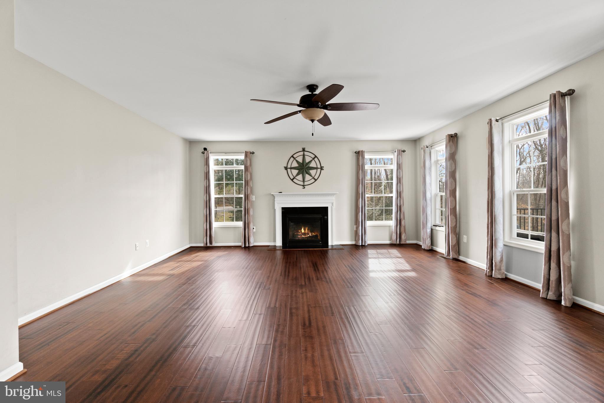 2400 Courthouse Road Stafford, VA 22554 - Photo 16 of 39 Family room
