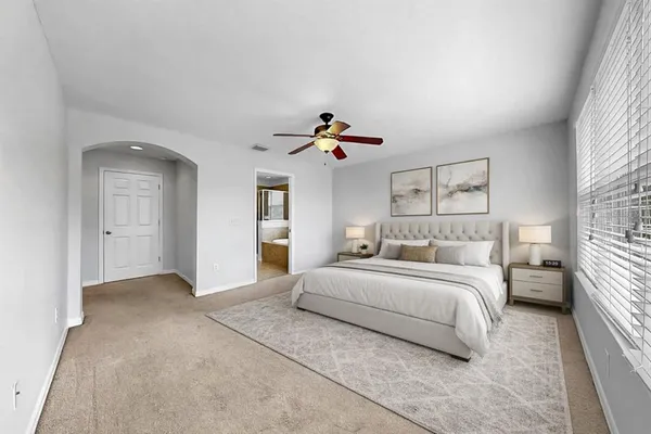 $2,700 | 17423 New Cross Circle, Lithia, FL 33547