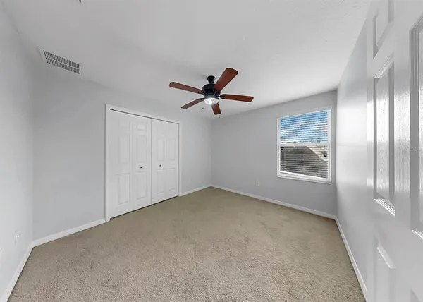 $2,700 | 17423 New Cross Circle, Lithia, FL 33547