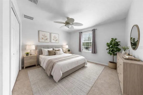 $2,700 | 17423 New Cross Circle, Lithia, FL 33547