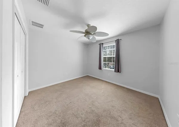 $2,700 | 17423 New Cross Circle, Lithia, FL 33547